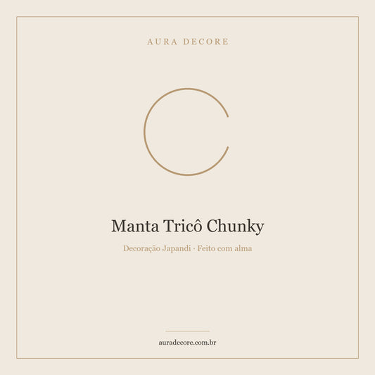 Manta Tricô Chunky Off White — Textura que Todo Sofá Merece | Aura Decore